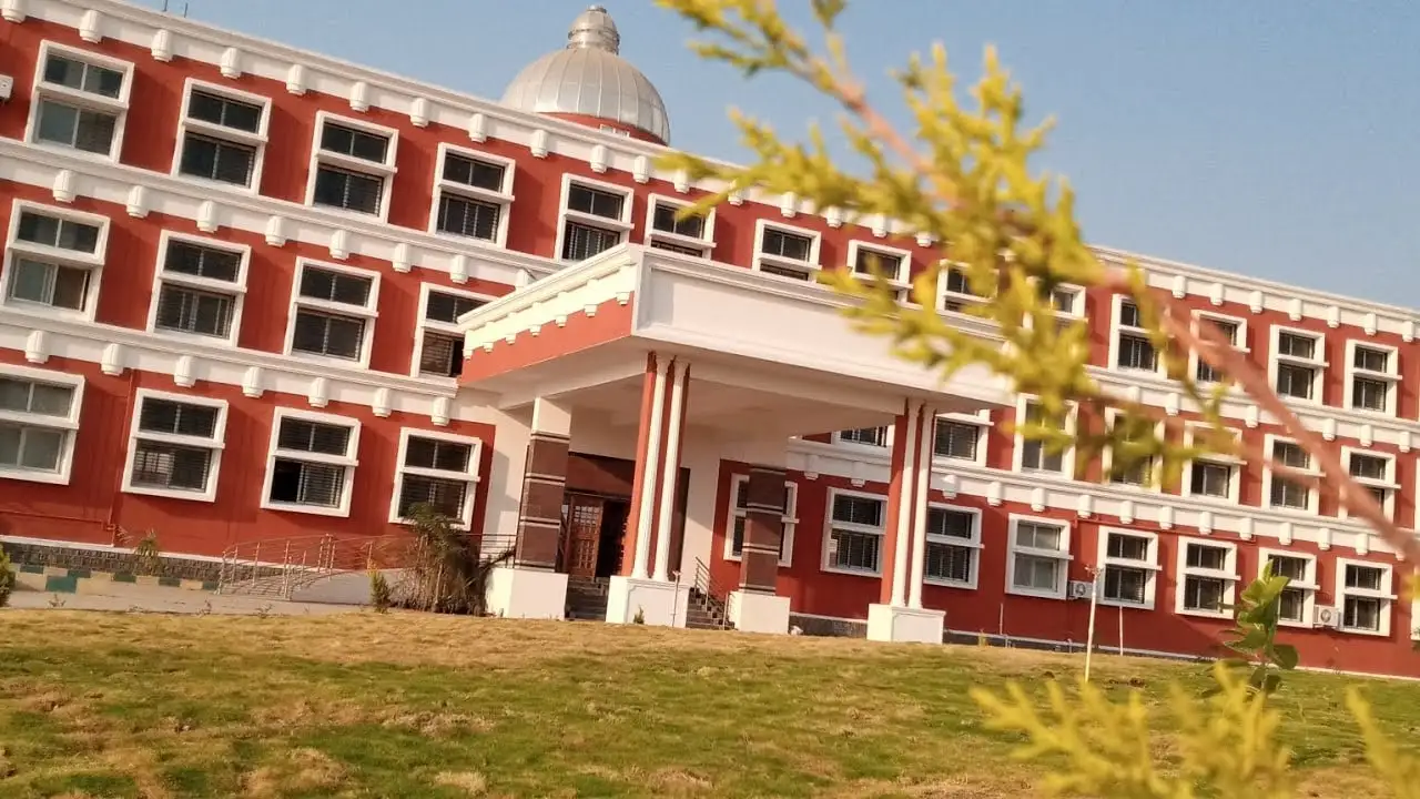 Veterinary College, Athani, Karnataka: The entrance portico and the window surrounds on the red facade